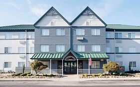 Mainstay Suites Knoxville Airport